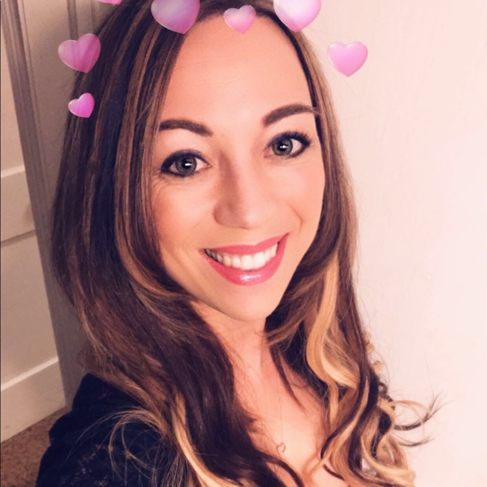 Meet your Posher, Kara